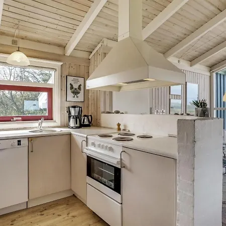 Dom wakacyjny Laurentius - 300m From The Sea In Nw Jutland By Interhome *