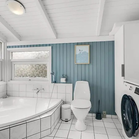 Laurentius - 300m From The Sea By Interhome Torsted